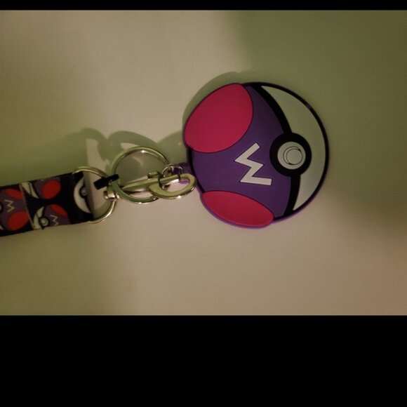 Pokemon Masterball Lanyard - Picture 4 of 4
